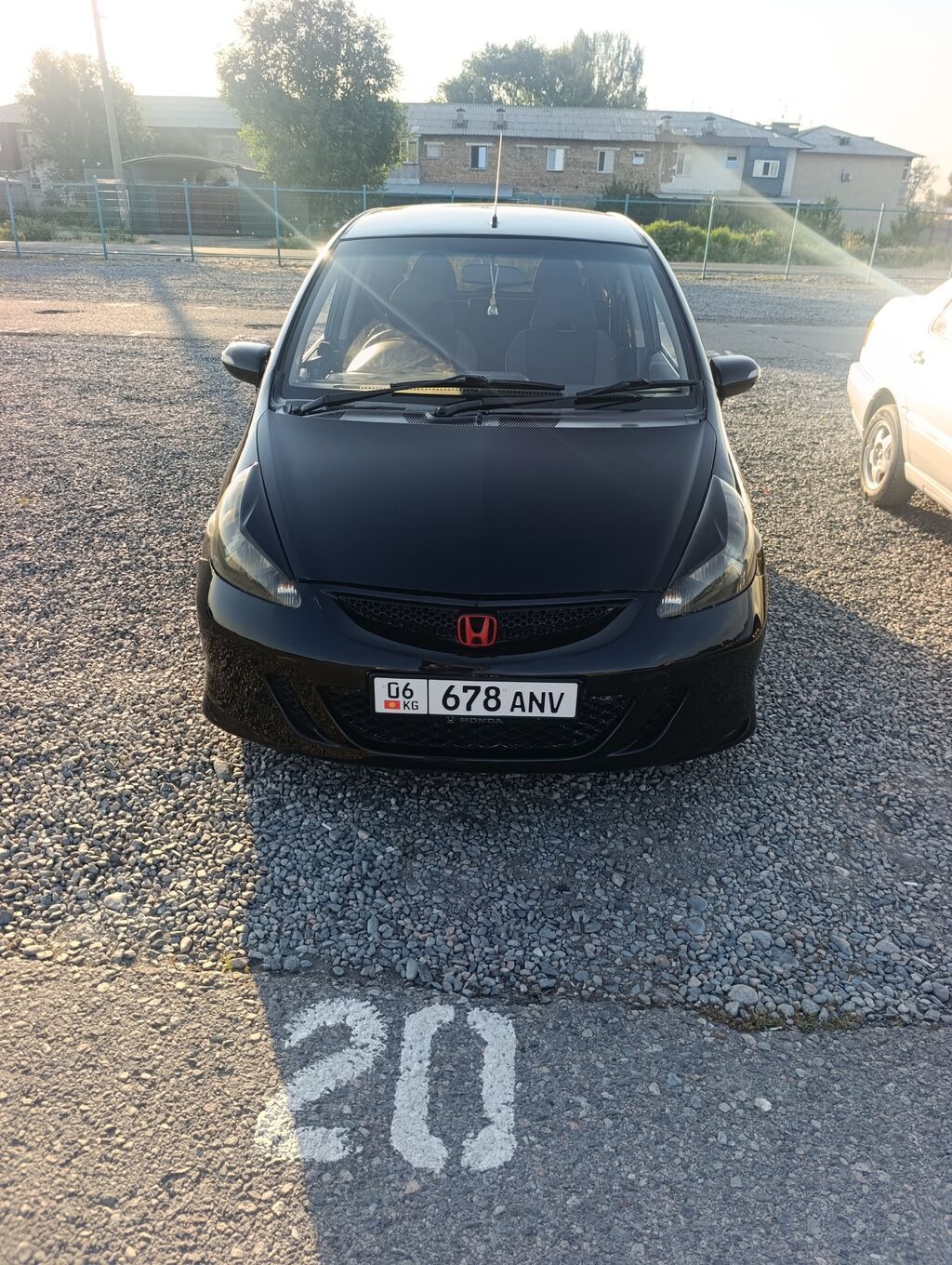 Honda Fit: 2002 г., 1.5 л, Автомат, Бензин, Хэтчбэк: фото 3