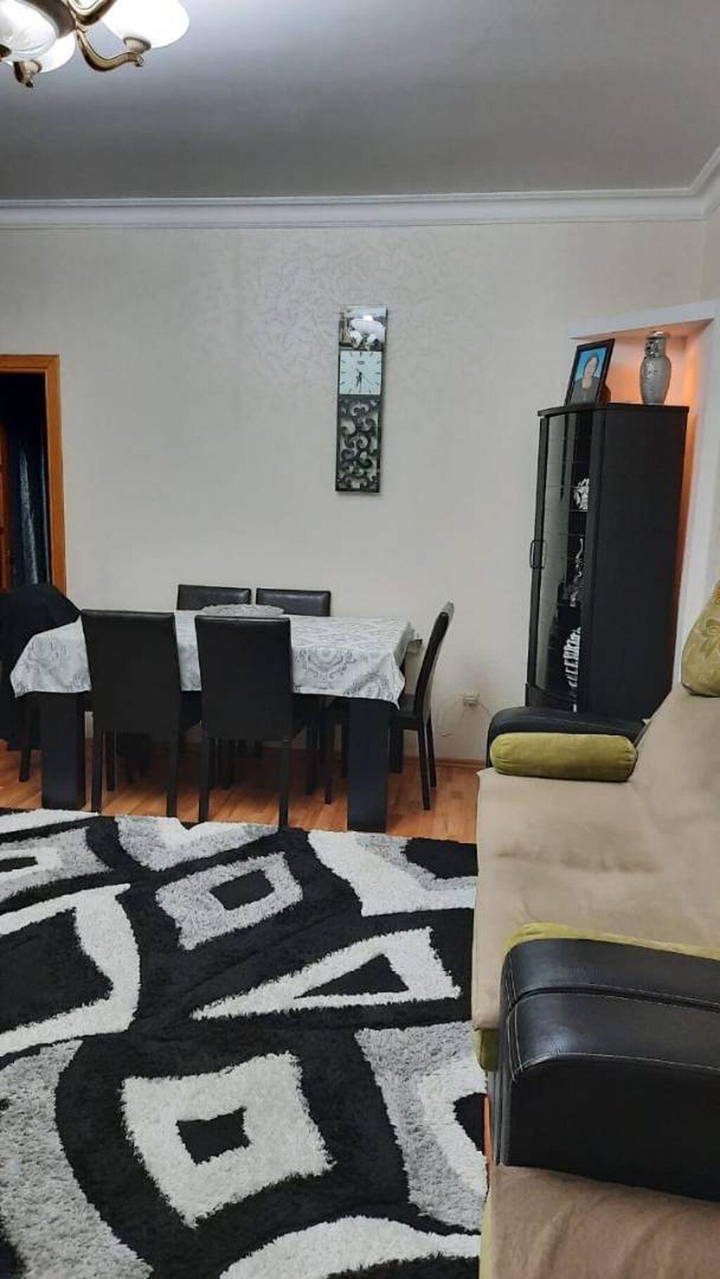 4-cü mikrorayon, 3 otaqlı, Yeni tikili, m. Memar Əcəmi, 90 kv. m