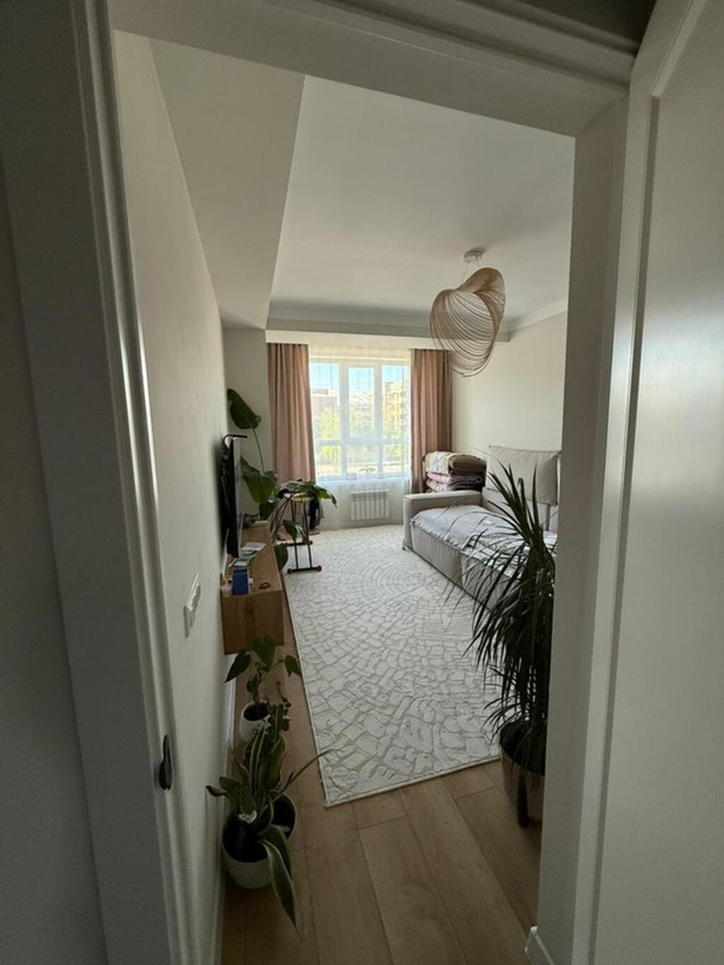 1 комната, 37 м², Тунгуч мкр Элитка, 4 этаж, Дизайнерский ремонт: фото 1