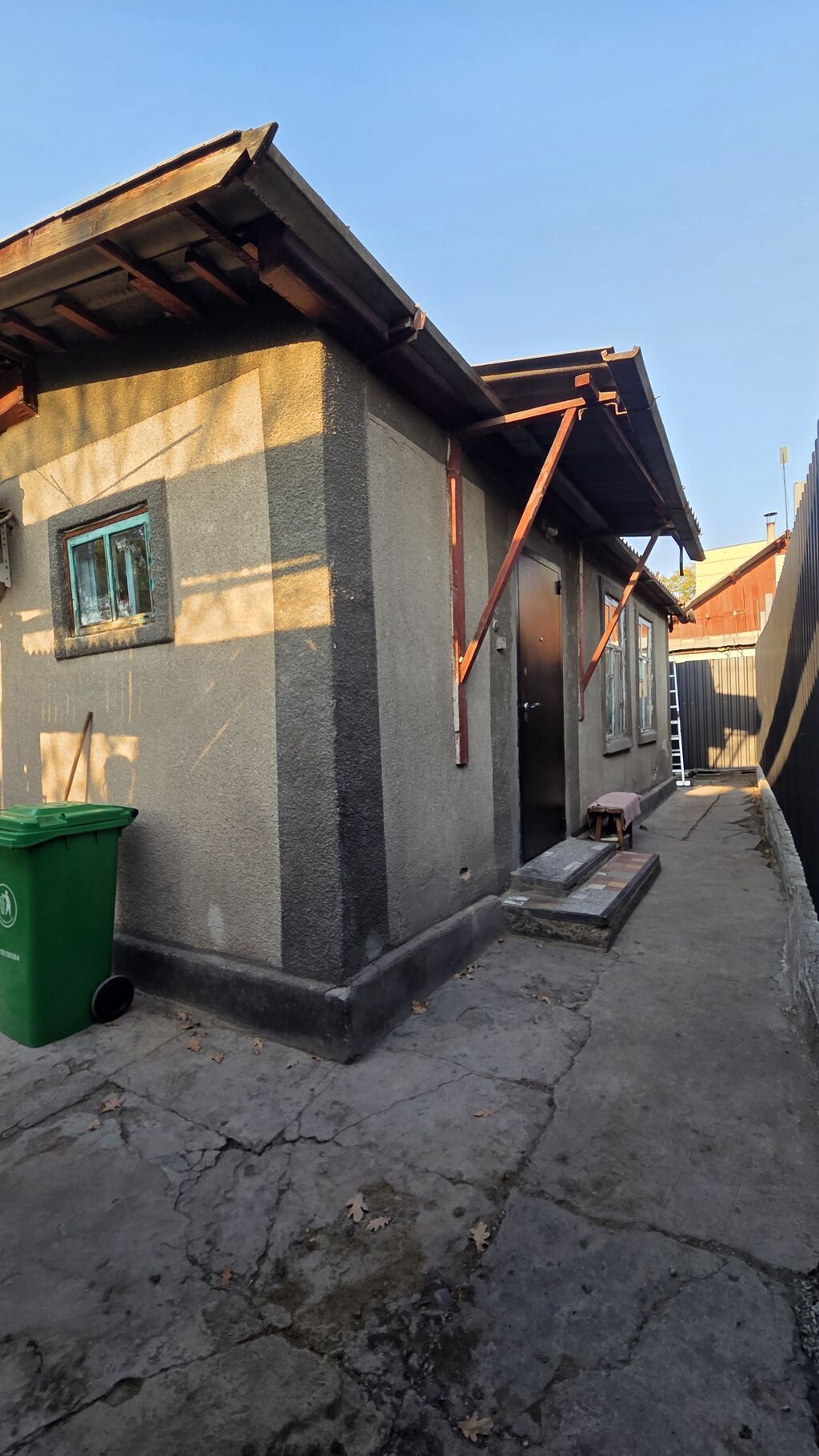 4 комнаты, 80 м², 3500 соток, Бишкек, Рабочий Городок Собственник: фото 2