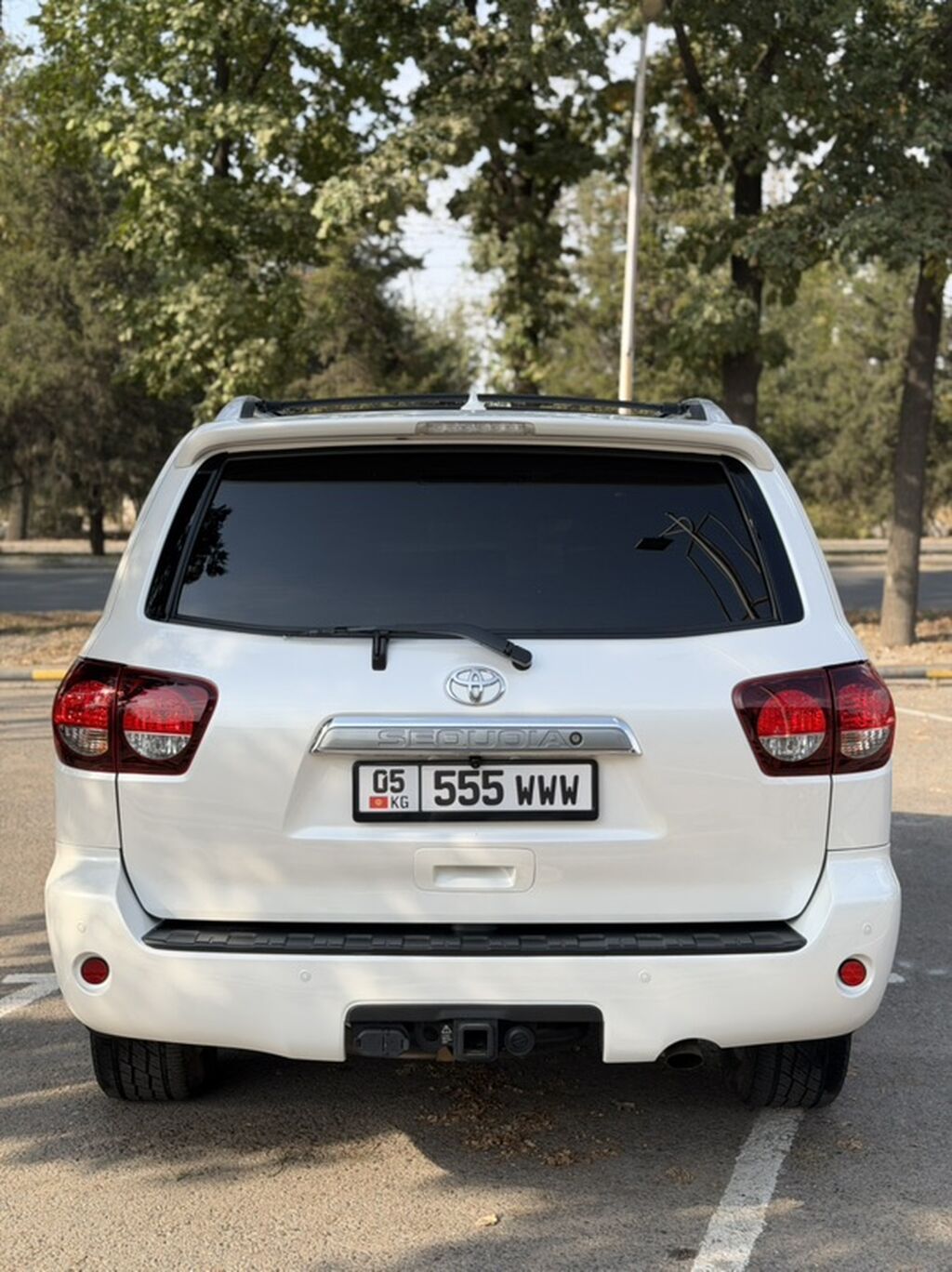 Toyota Sequoia: 2020 г., 5.7 л, Автомат, Бензин, Внедорожник: фото 5