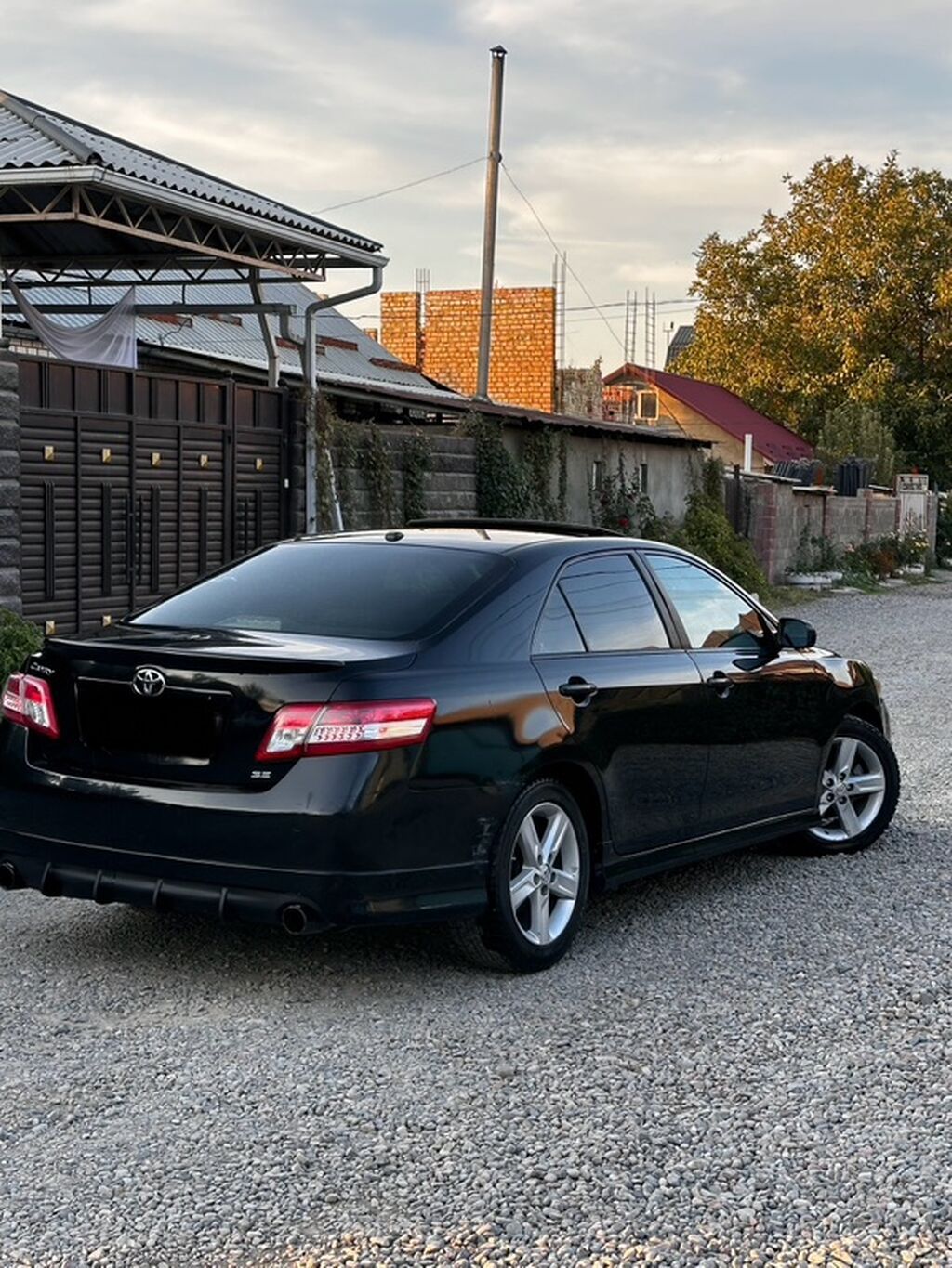 Toyota Camry: 2011 г., 2.5 л, Автомат, Бензин, Седан: фото 2
