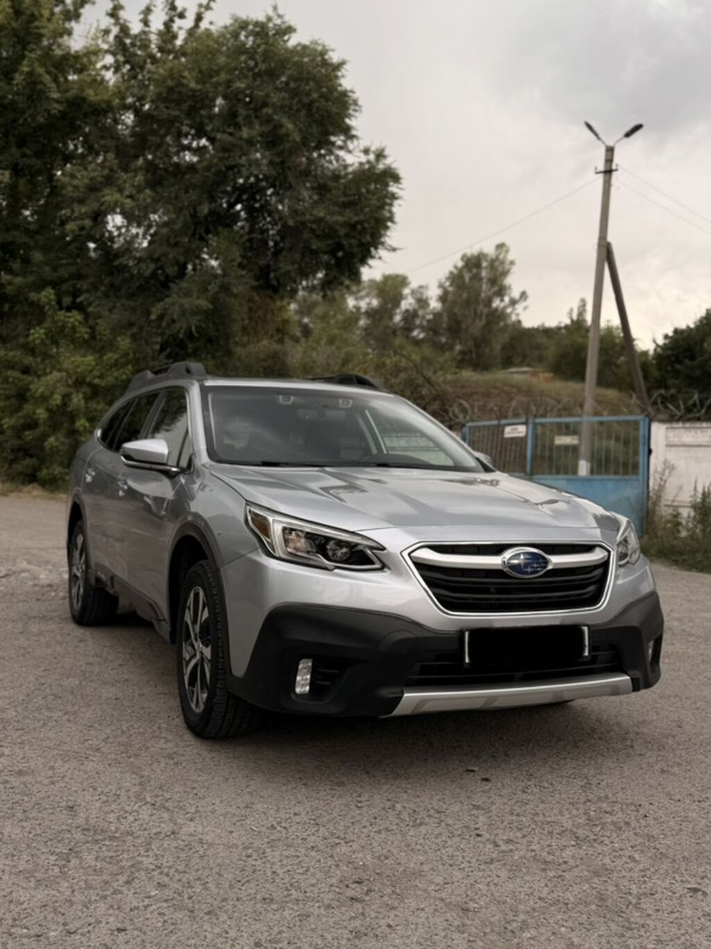 Subaru Outback: 2021 г., 2.5 л, Автомат, Бензин, Универсал: фото 2