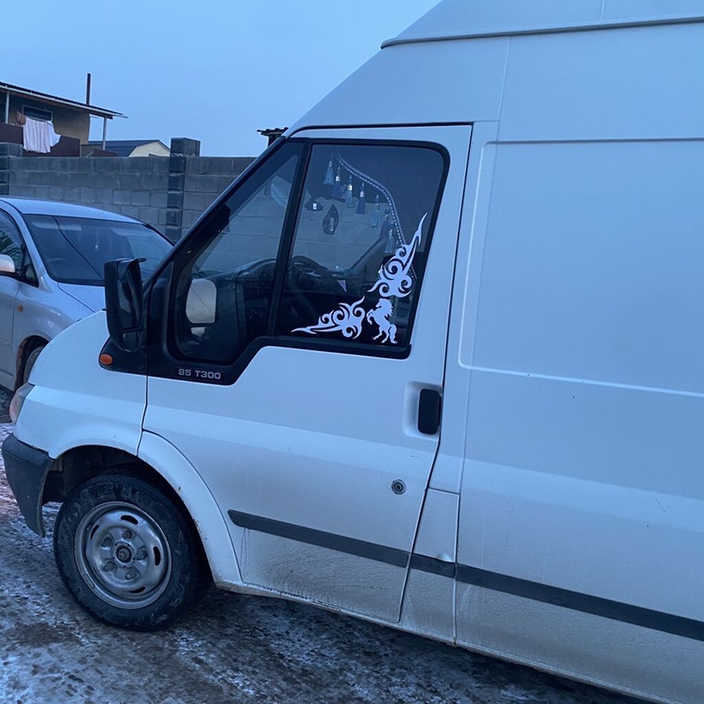 Ford Transit: 2003 г., 2 л, Механика, Дизель, Фургон: фото 7