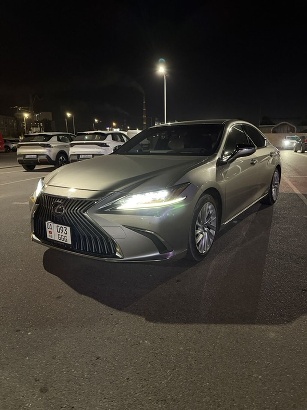 Lexus ES: 2020 г., 2.5 л, Вариатор, Гибрид, Седан: фото 3