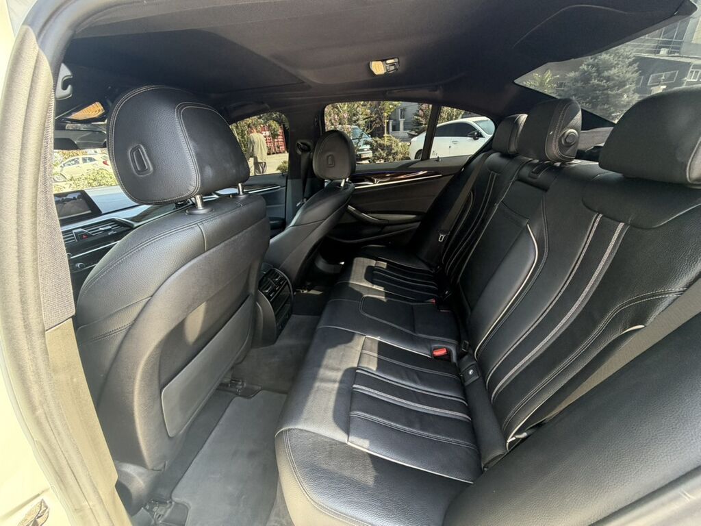 BMW 5 series: 2018 г., 3 л, Автомат, Бензин, Седан: фото 7