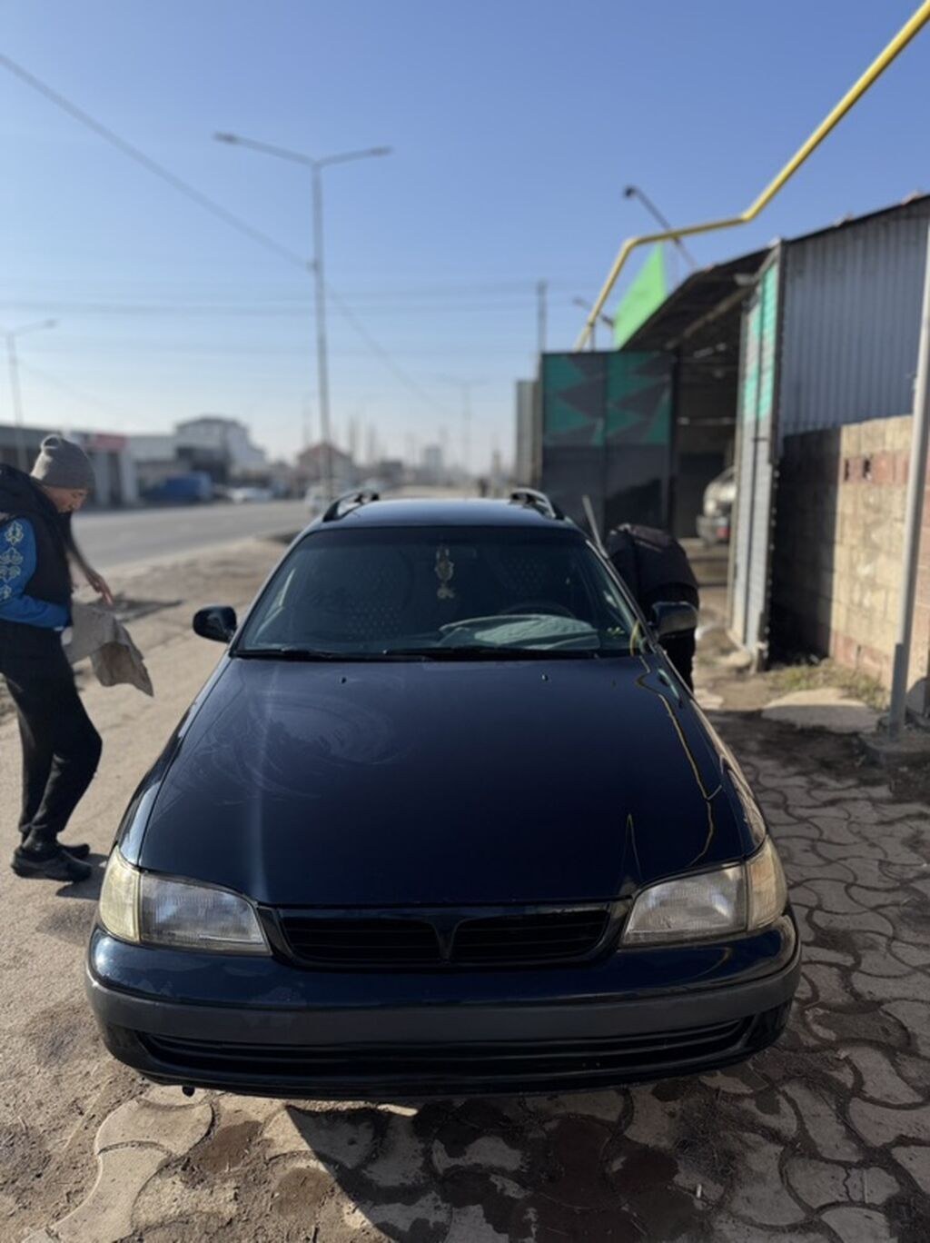 Toyota Carina E