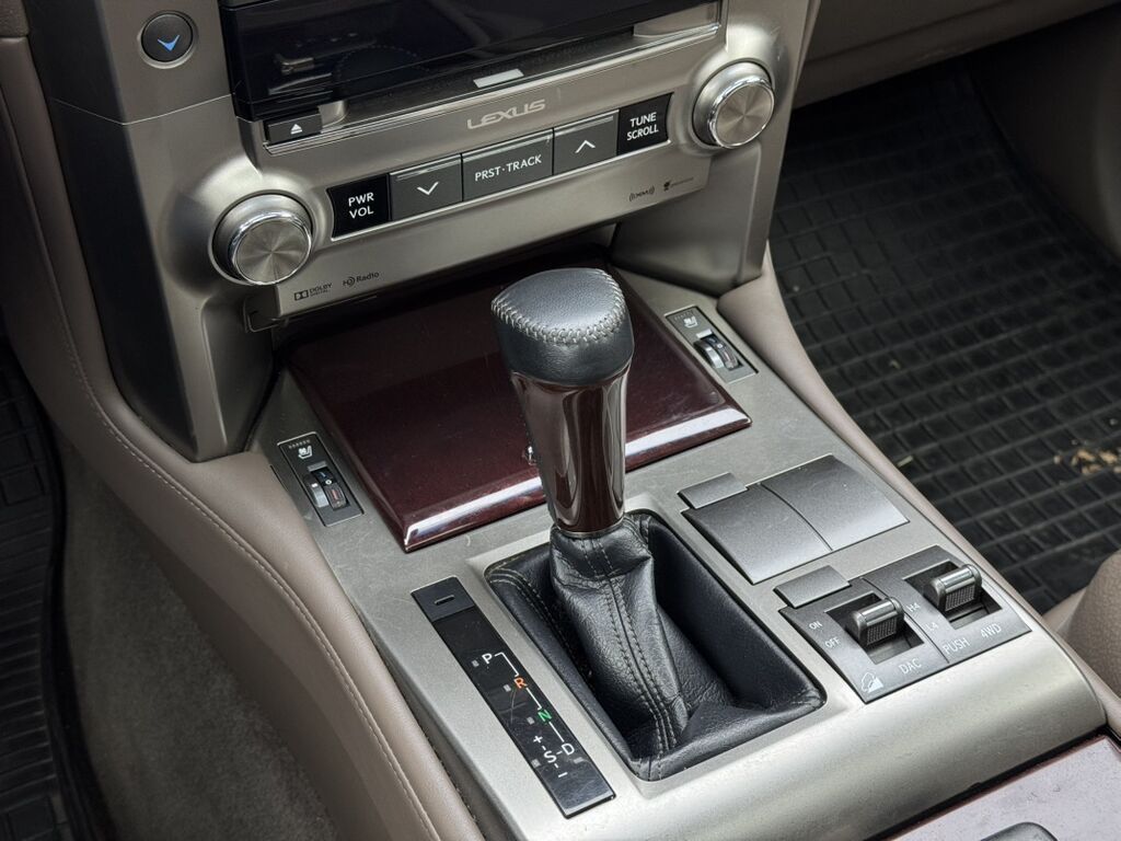 Lexus GX: 2018 г., 4.6 л, Автомат, Бензин, Внедорожник: фото 7
