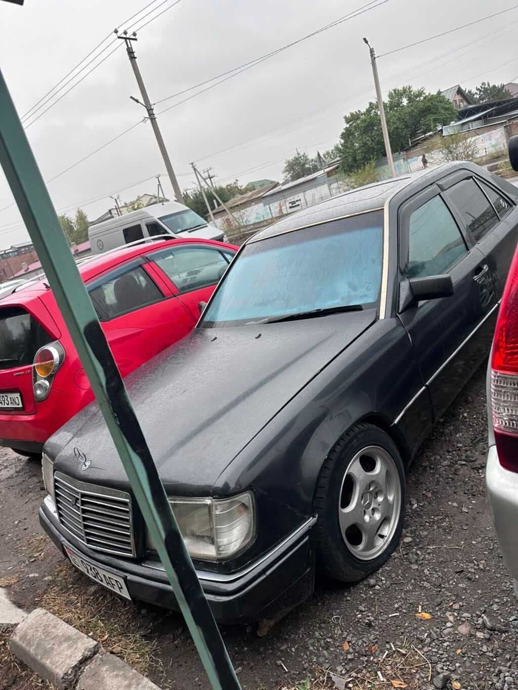 Mercedes-Benz W124: 1993 г., 2.8 л, Механика, Бензин, Седан: фото 4