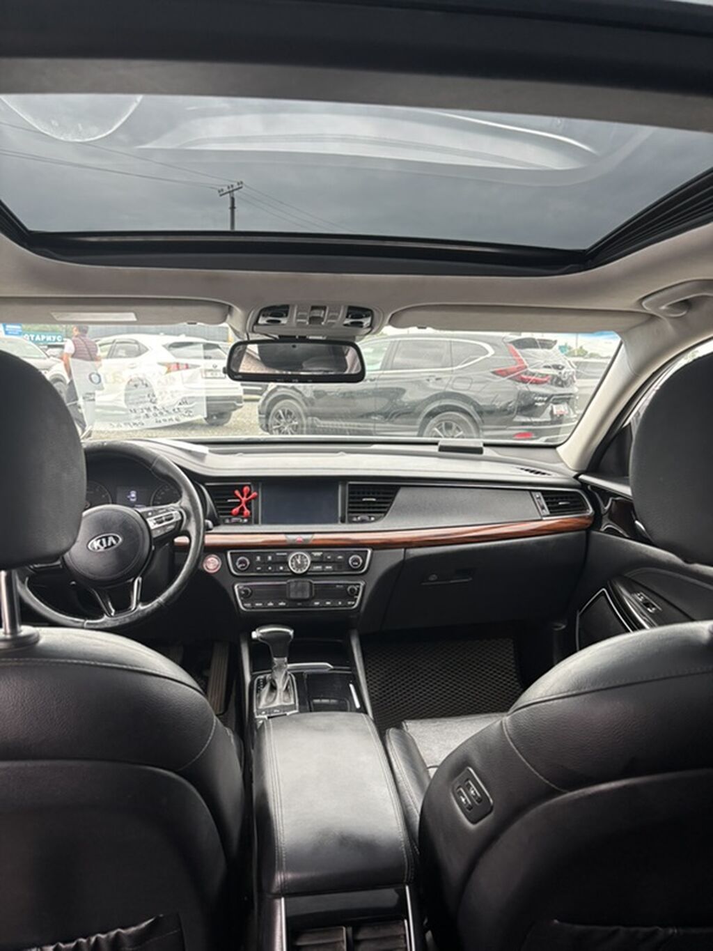 Kia Cadenza: 2017 г., 3 л, Автомат, Газ, Седан: фото 4