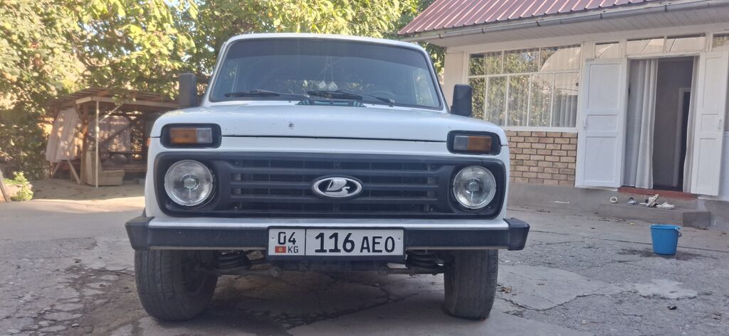 ВАЗ (ЛАДА) 2121 (4x4): 2004 г., 1.7 л, Механика, Бензин, Внедорожник: фото 3