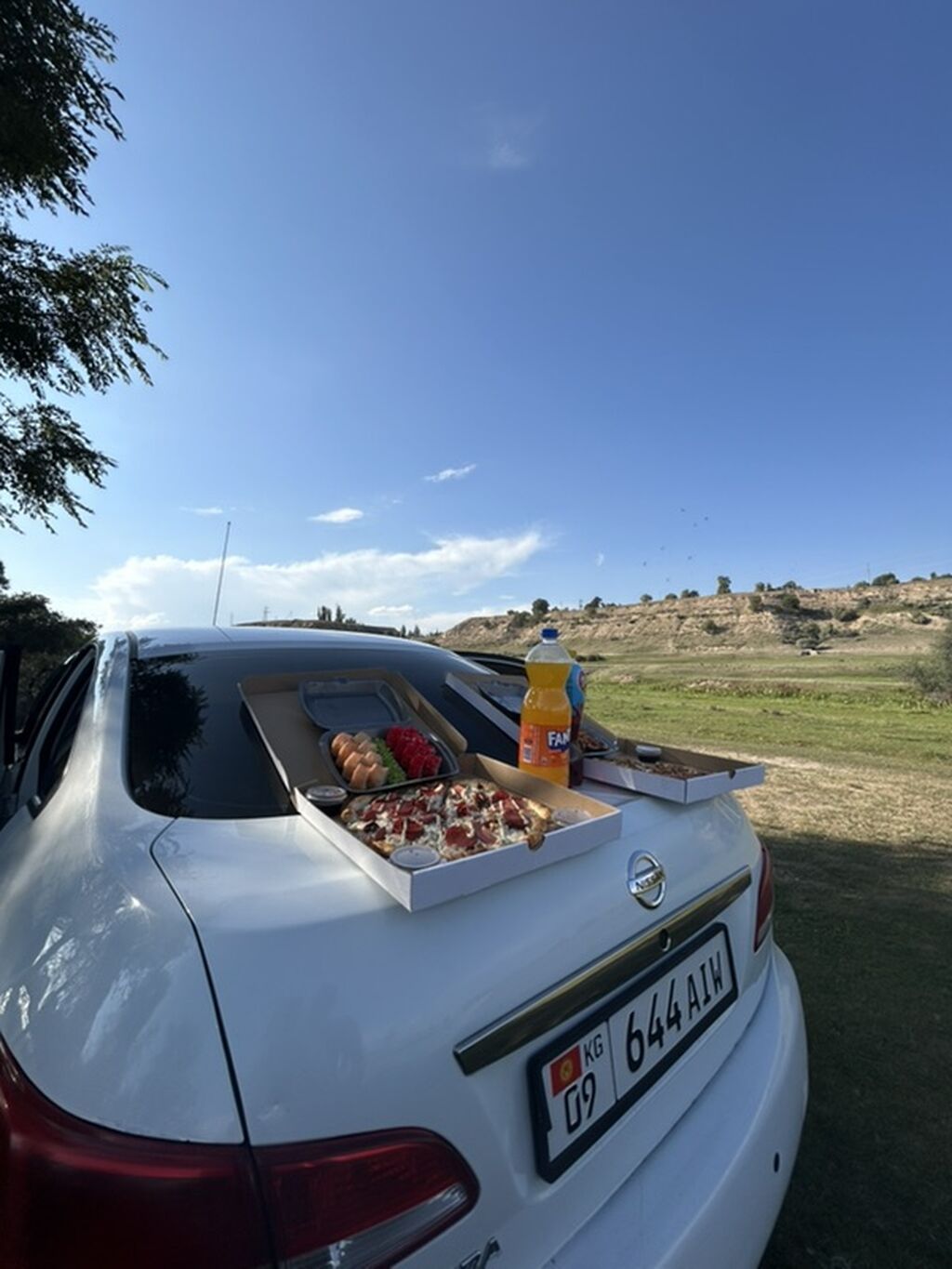 Nissan Almera: 2018 г., 1.6 л, Автомат, Газ, Седан: фото 4