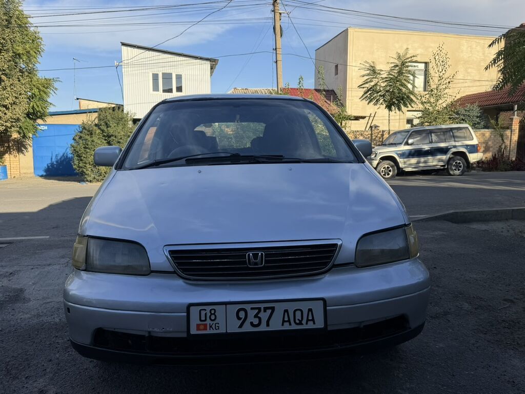 Honda Odyssey: 1998 г., 2.3 л, Автомат, Газ, Минивэн: фото 6