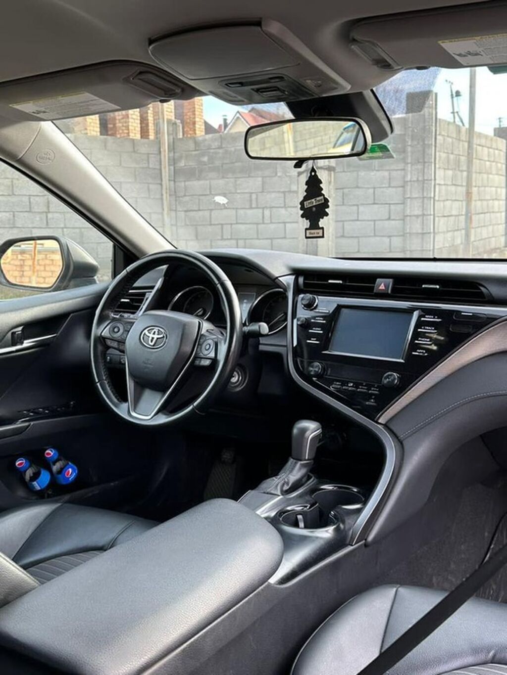 Toyota Camry: 2019 г., Автомат, Седан: фото 7