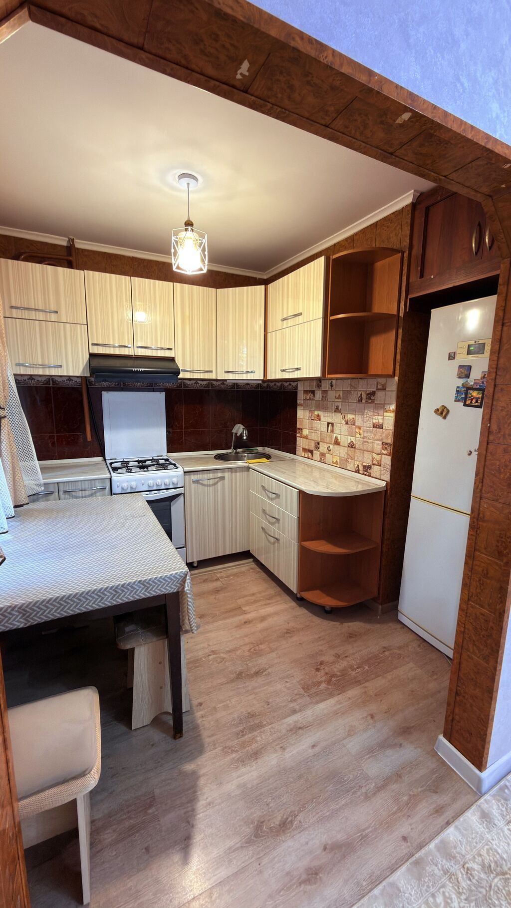 3 комнаты, 60 м², 7 мкр 104 серия, 1 этаж, Евроремонт: фото 5