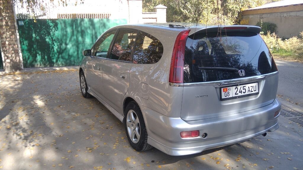 Honda Stream: 2002 г., 1.7 л, Автомат, Бензин, Минивэн: фото 2