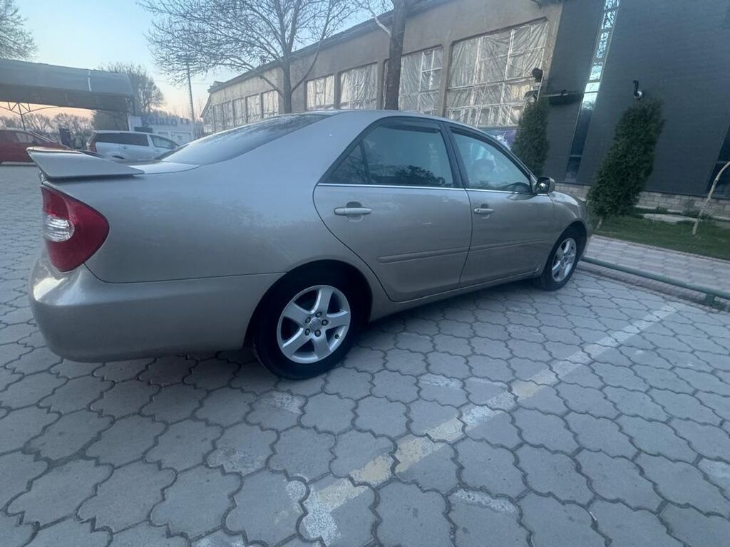 Toyota Camry: 2003 г., 2.4 л, Автомат, Бензин, Седан: фото 3