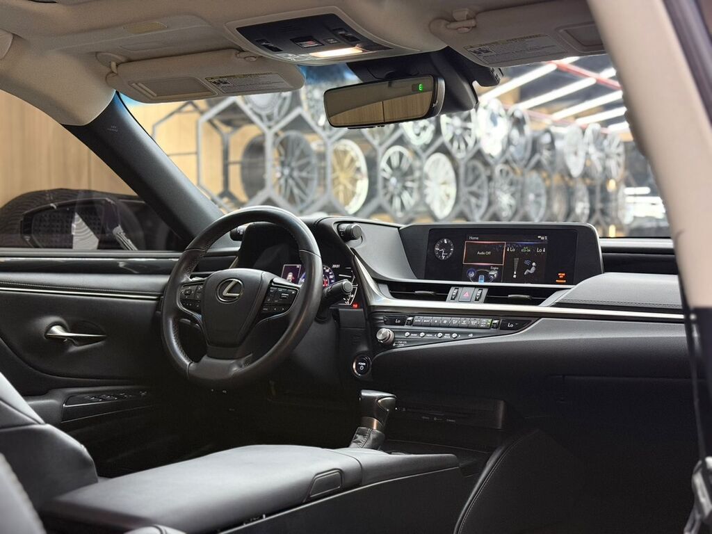 Lexus ES: 2021 г., 2.5 л, Автомат, Гибрид, Седан: фото 6