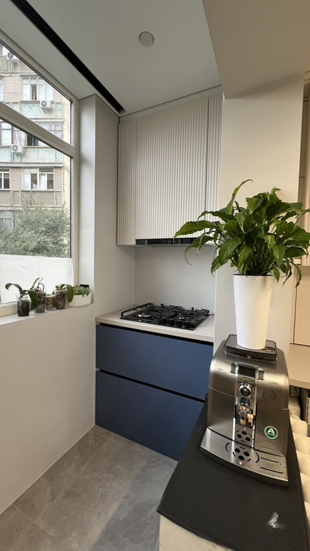 3 комнаты, 94 м², 6 мкр 106 серия улучшенная, 4 этаж, Дизайнерский ремонт: фото 4