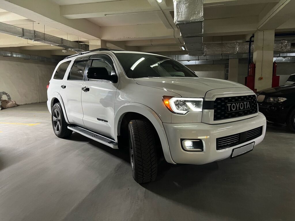 Продам Toyota Sequoia 2018, 5.7 л, TRD Sport: фото 1