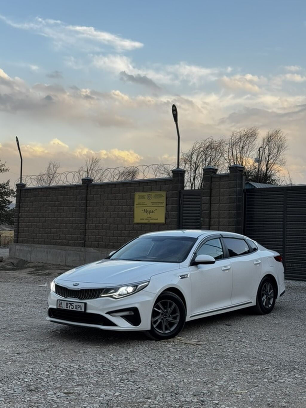 Kia K5: 2018 г., 2 л, Автомат, Газ, Седан: фото 1
