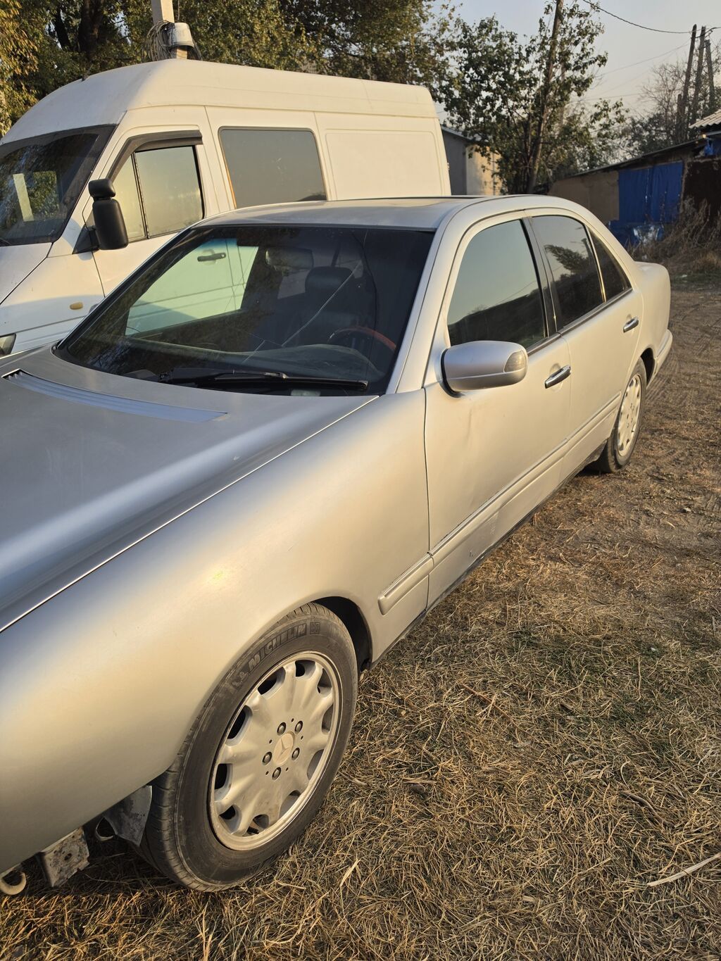Mercedes-Benz E-Class: 1996 г., 3.2 л, Автомат, Бензин, Седан: фото 2