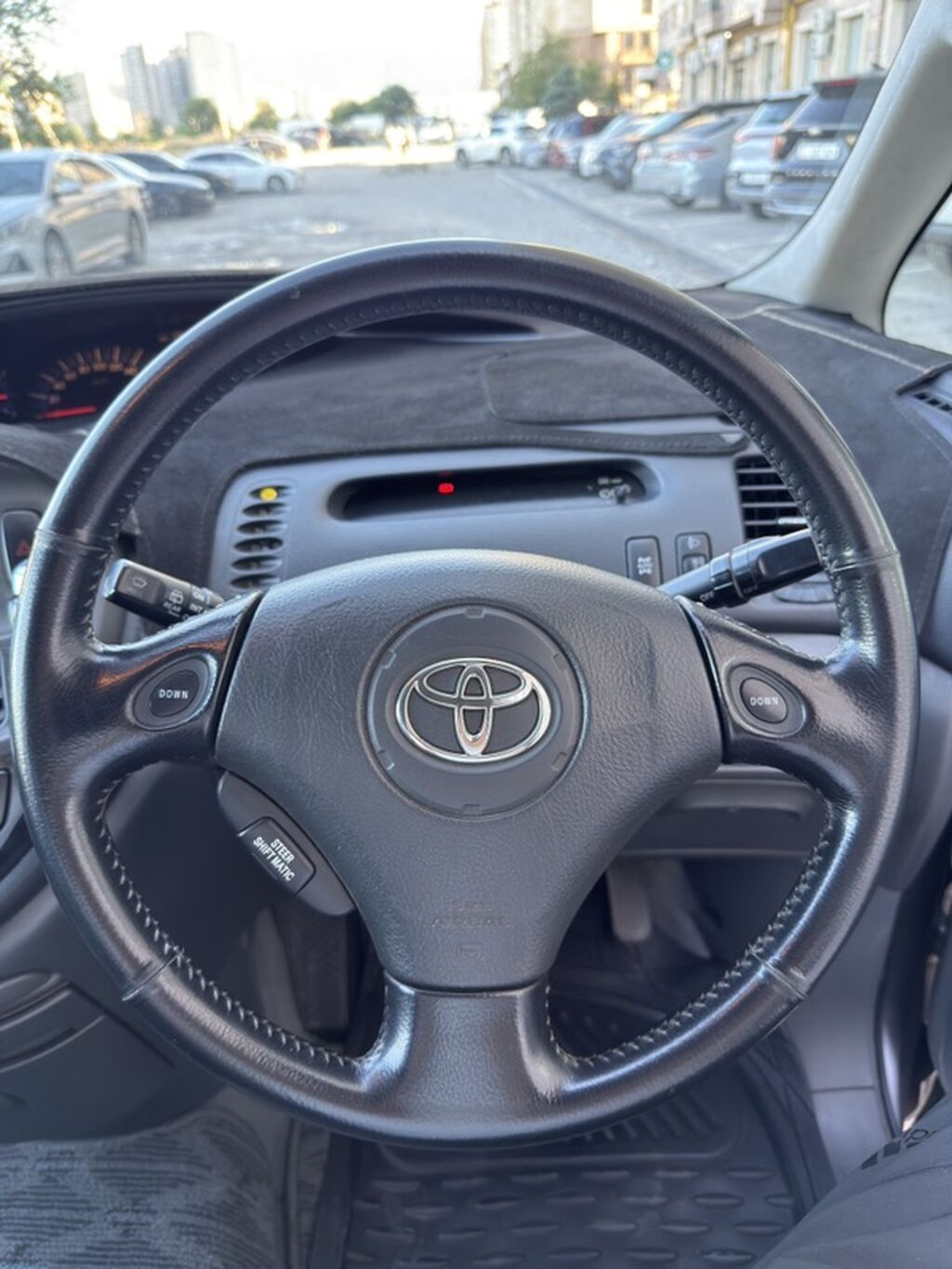Toyota Estima: 2004 г., 3 л, Автомат, Бензин, Минивэн: фото 7