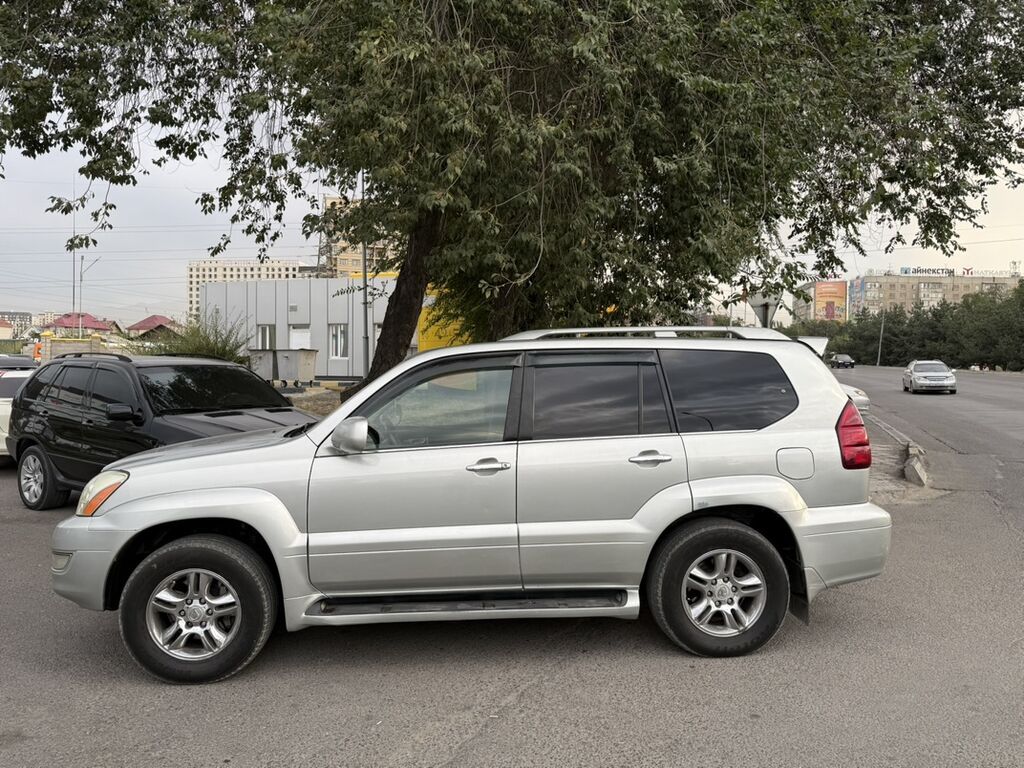 Lexus GX: 2005 г., 4.7 л, Автомат, Газ, Внедорожник: фото 2