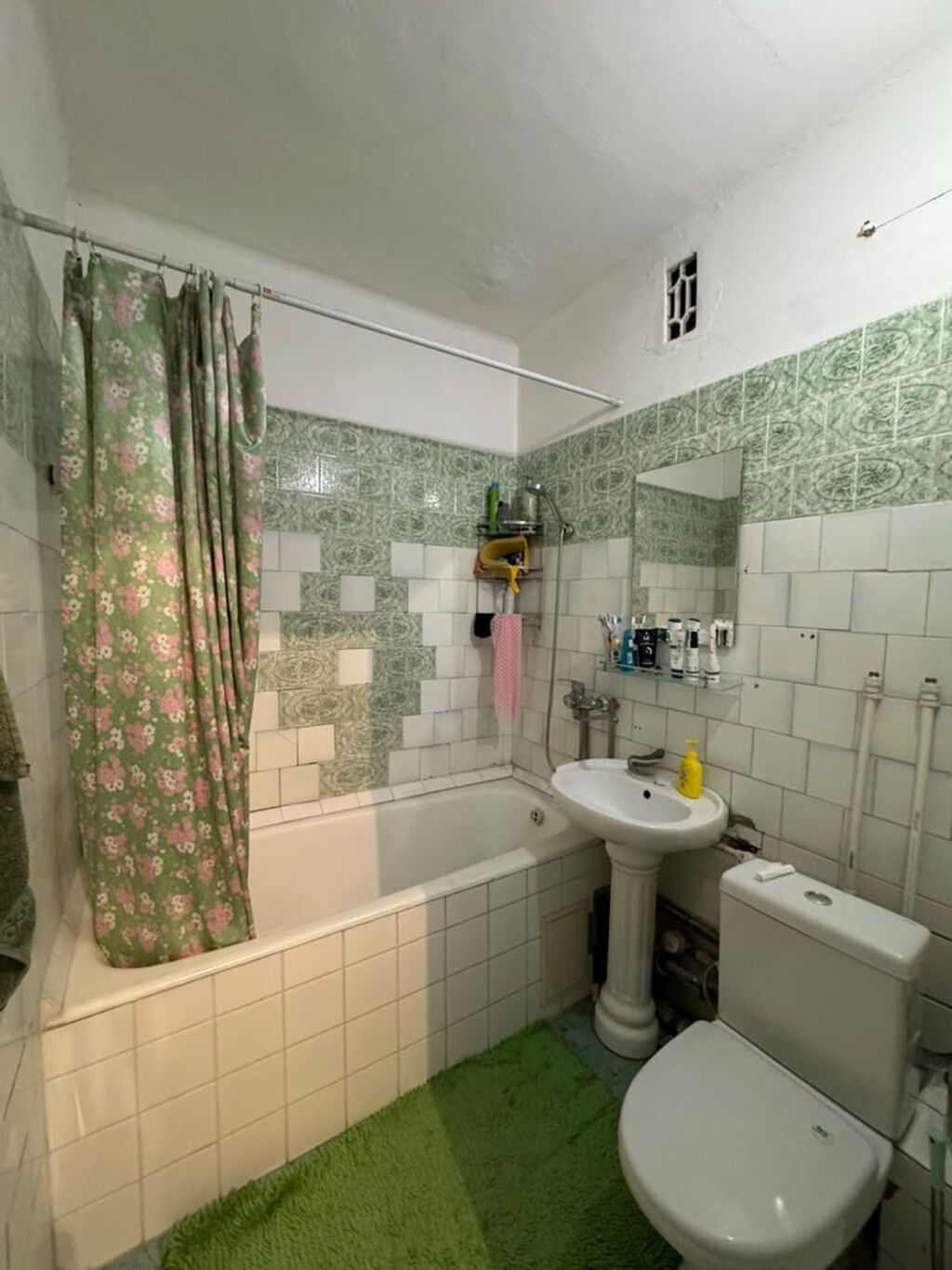 1 комната, 40 м², 7 мкр 106 серия, 8 этаж, Евроремонт: фото 2