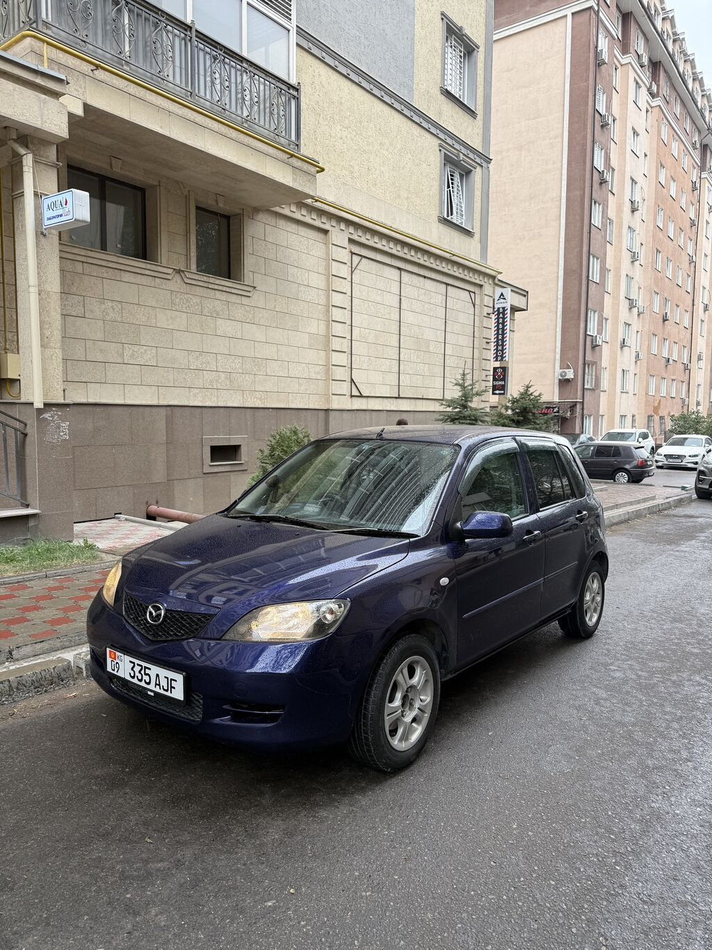 Mazda Demio: 2003 г., 1.3 л, Автомат, Бензин, Хэтчбэк: фото 2