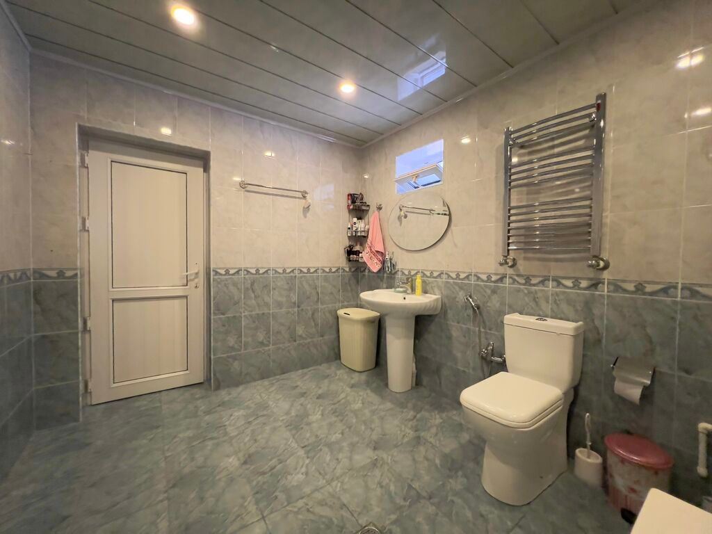 Xırdalan, 224 kv. m, 6 otaqlı, Kombi, Qaz, İşıq