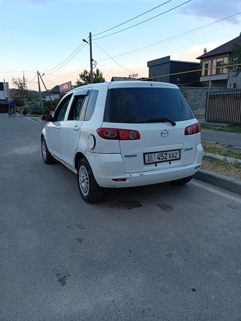 Mazda Demio: 2003 г., 1.3 л, Автомат, Бензин, Хэтчбэк: фото 5