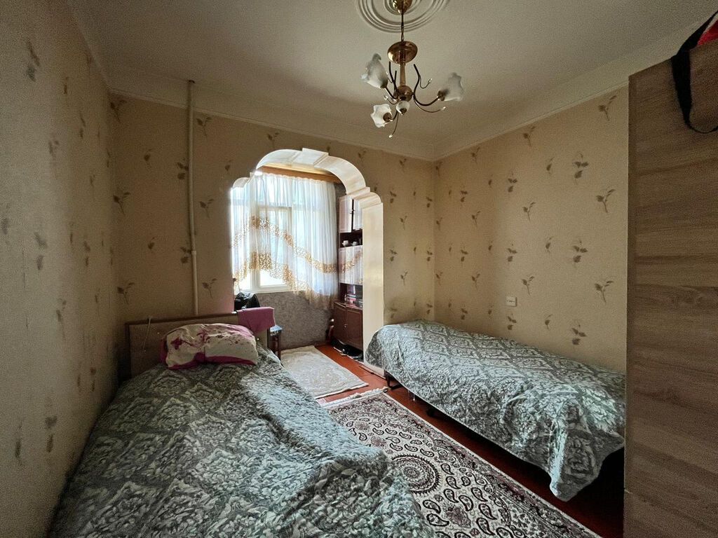 Bakı, 5 otaqlı, Köhnə tikili, m. Həzi Aslanov, 110 kv. m