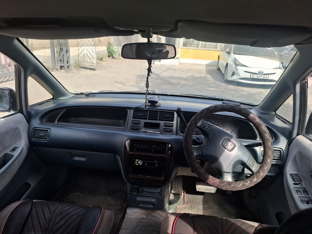 Honda Odyssey: 1996 г., 2.2 л, Автомат, Бензин, Минивэн: фото 1