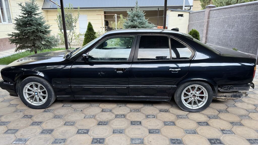 BMW 5 series: 1992 г., 2.5 л, Механика, Бензин, Седан: фото 8