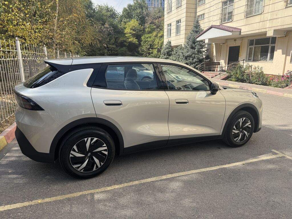 Changan Qiyuan Q05: 2026 г., Автомат, Электромобиль, Кроссовер: фото 3