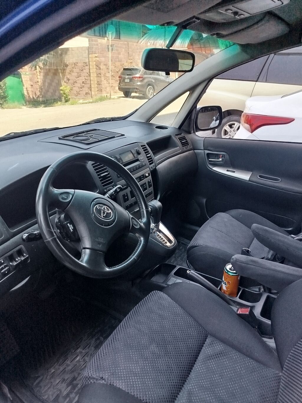 Toyota Corolla: 2002 г., 1.8 л, Автомат, Бензин, Минивэн — фото 8