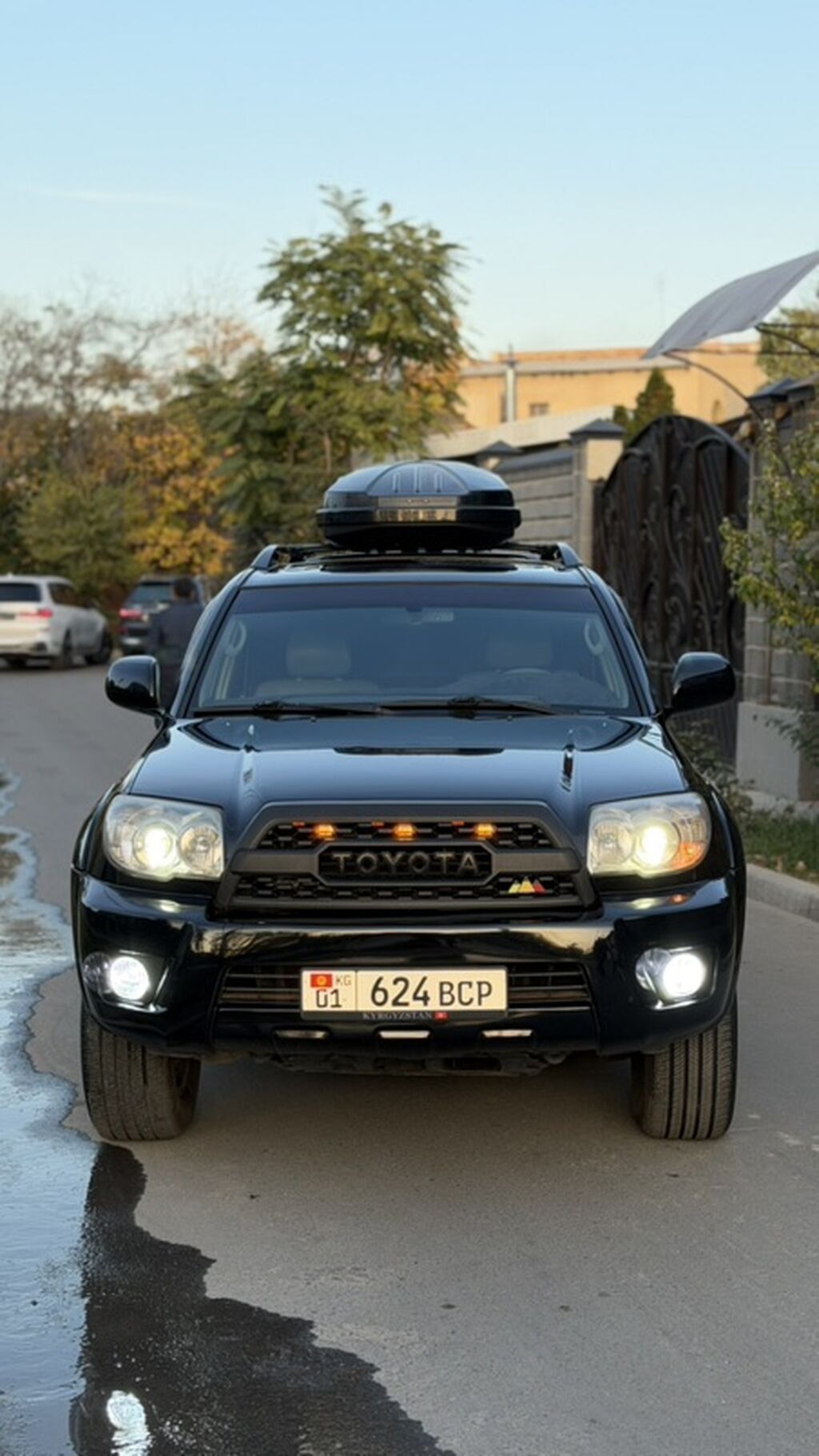 Toyota 4Runner: 2007 г., 4 л, Автомат, Бензин, Внедорожник: фото 2