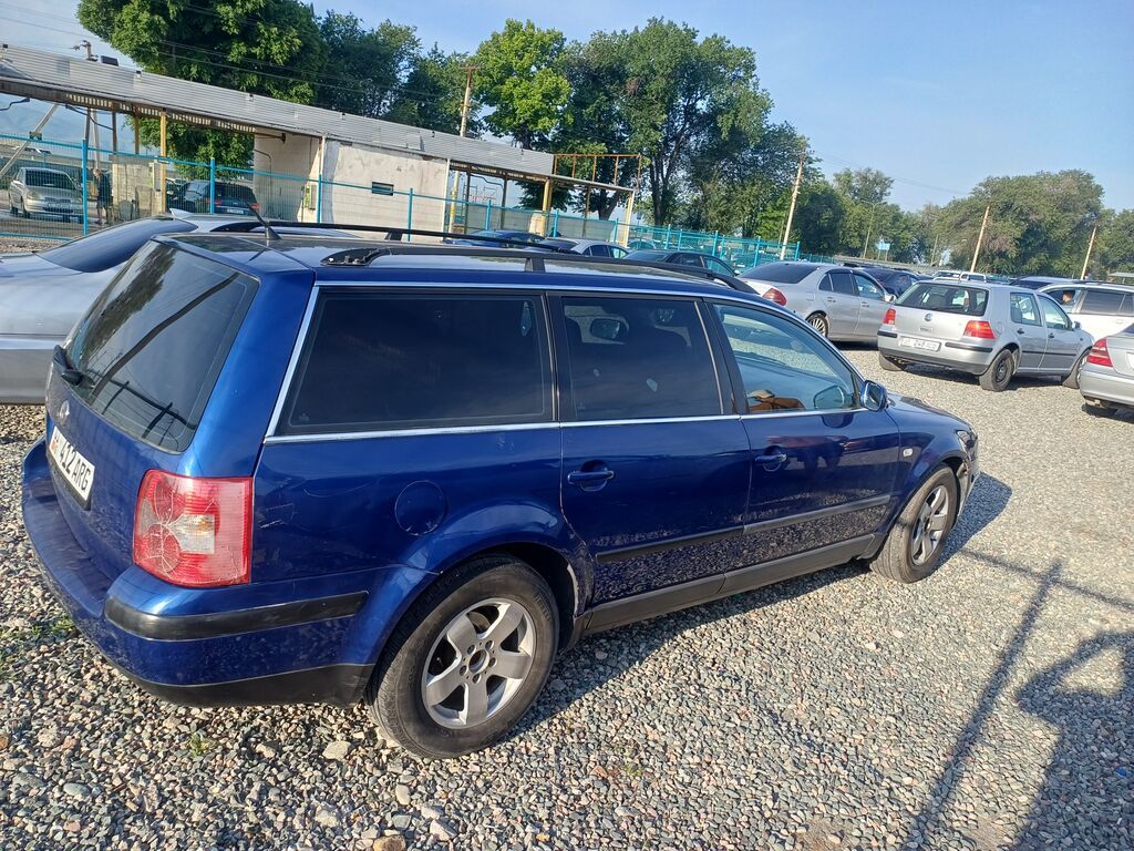 Volkswagen Passat Variant: 2002 г., 2 л, Механика, Бензин, Универсал: фото 6