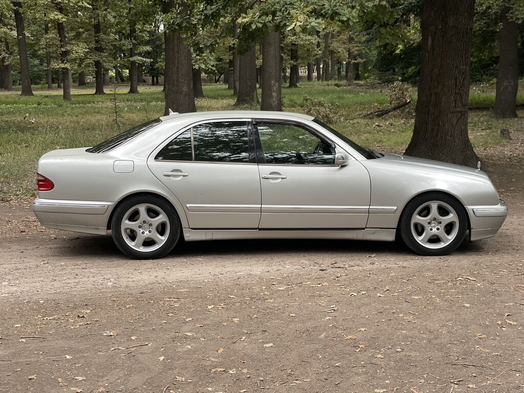 Mercedes-Benz E-Class 2001, 3.2 л, автомат: фото 5