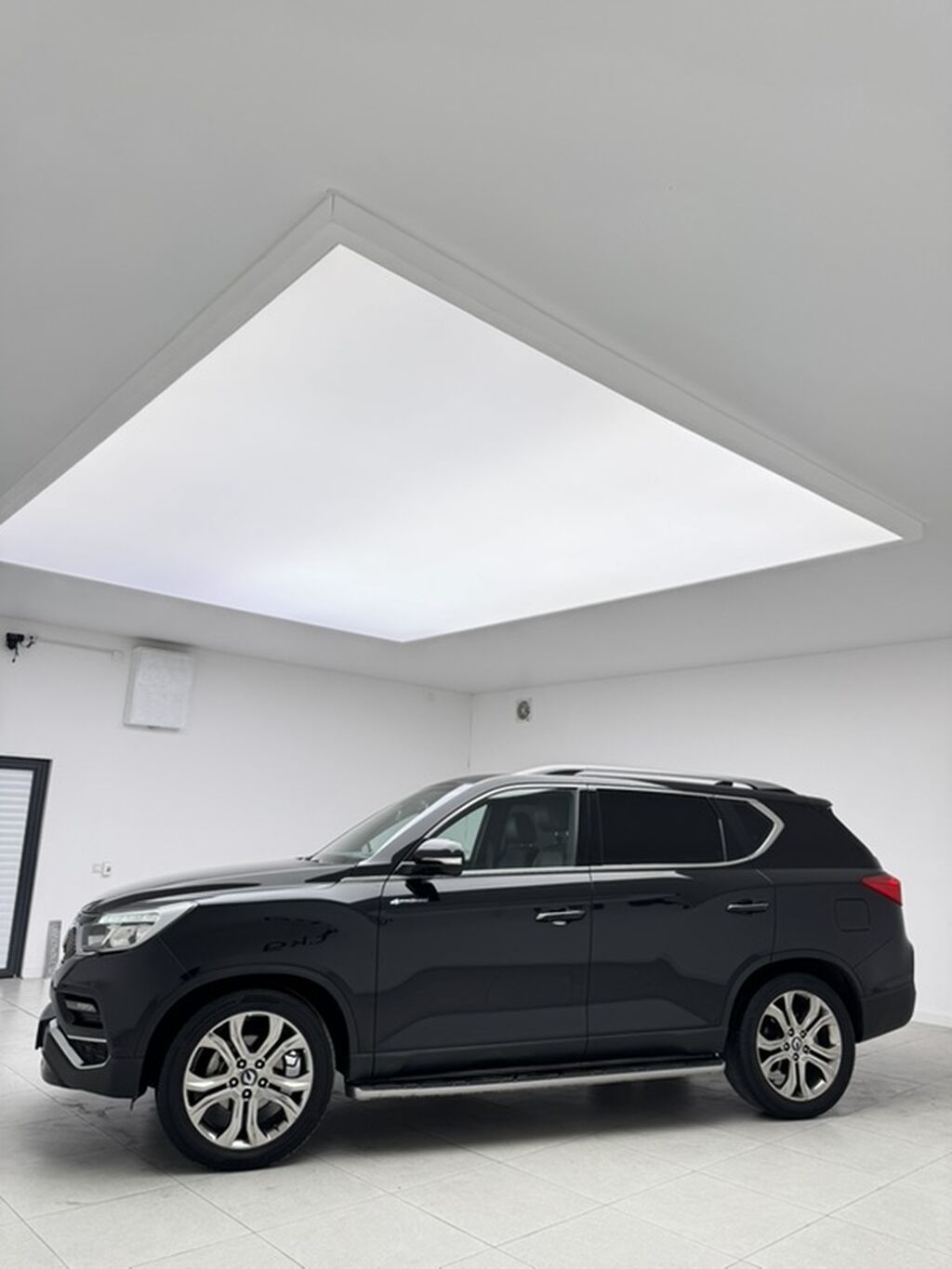 Ssangyong Rexton: 2018 г., 2.2 л, Автомат, Дизель, Внедорожник: фото 3