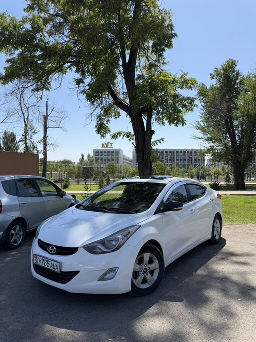 Hyundai Elantra: 2014 г., 1.6 л, Автомат, Бензин, Седан: фото 3