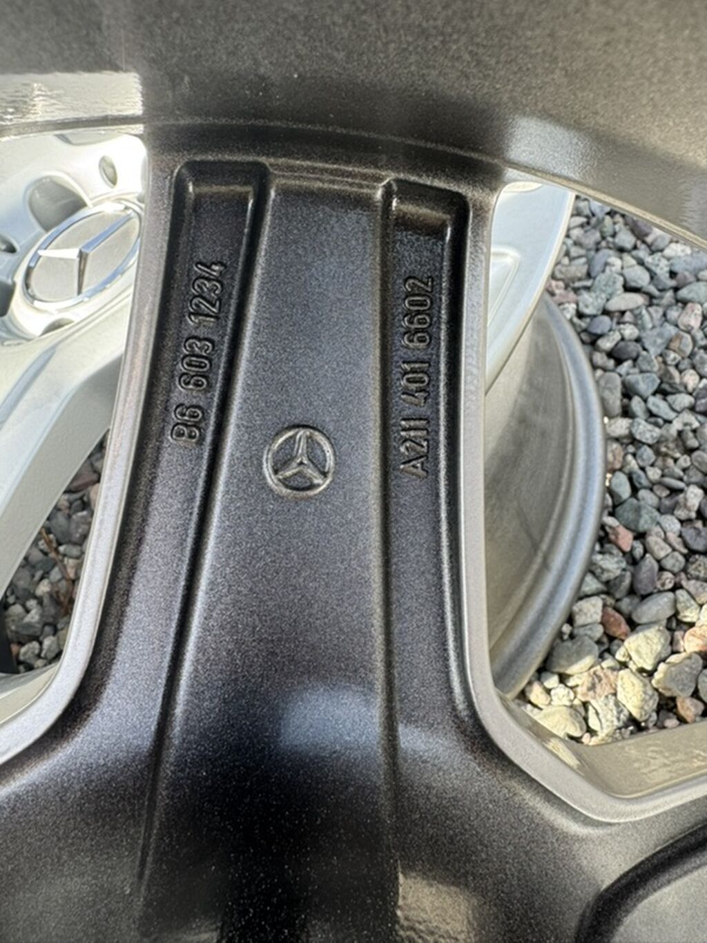 Литые Диски R 18 AMG, Комплект, отверстий - 5, Б/у: фото 5