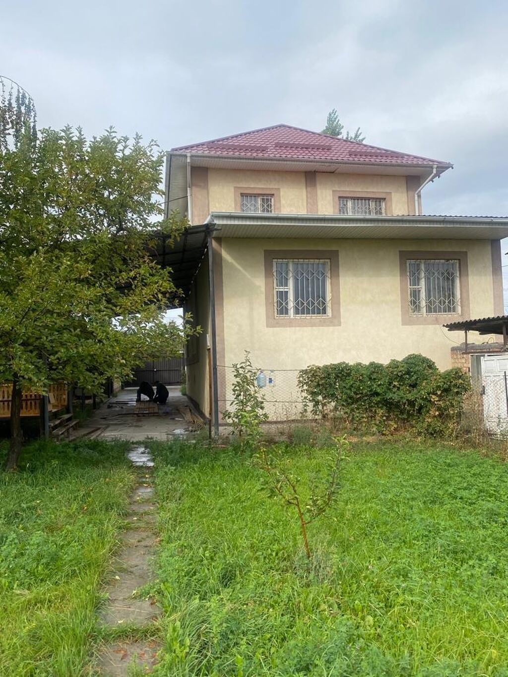 140 м², 5 комнат, Балкон застеклен, Видеонаблюдение, Парковка
