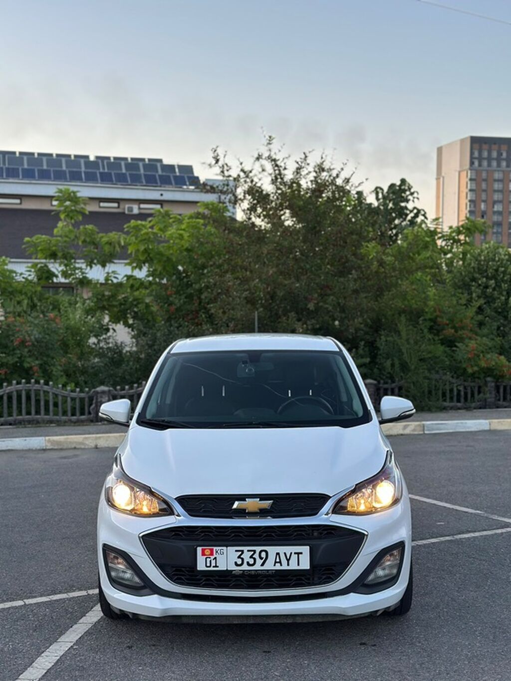 Chevrolet Spark: 2021 г., 1 л, Автомат, Бензин, Хэтчбэк: фото 2