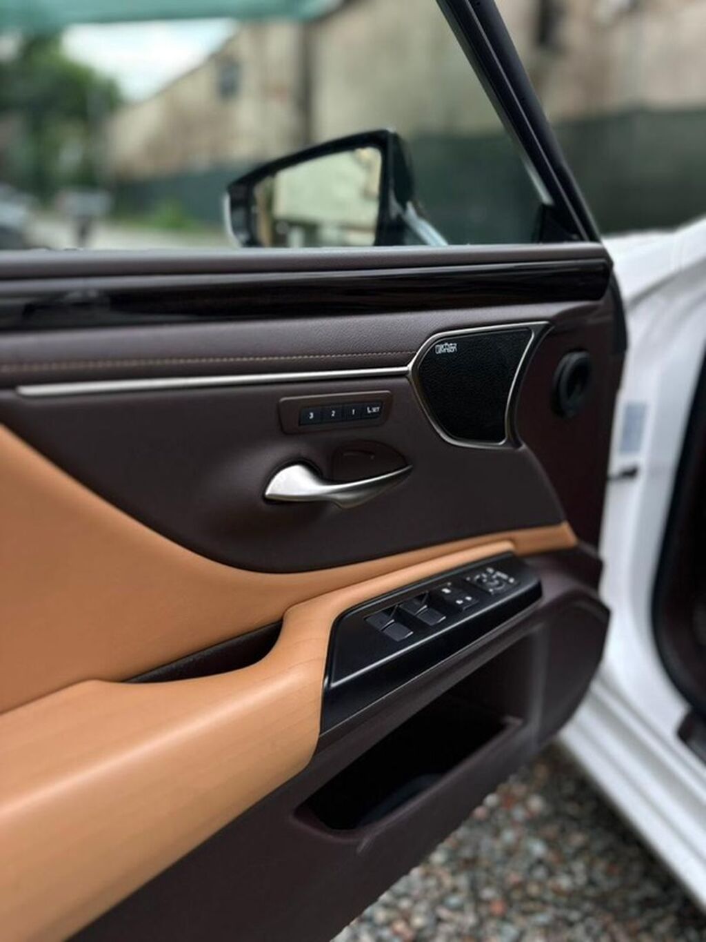 Lexus ES: 2019 г., 2.5 л, Вариатор, Гибрид, Седан: фото 7