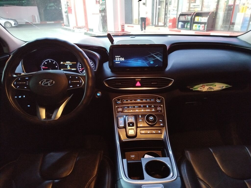 Hyundai Santa Fe: 2020 г., 2.2 л, Автомат, Дизель, Кроссовер: фото 7