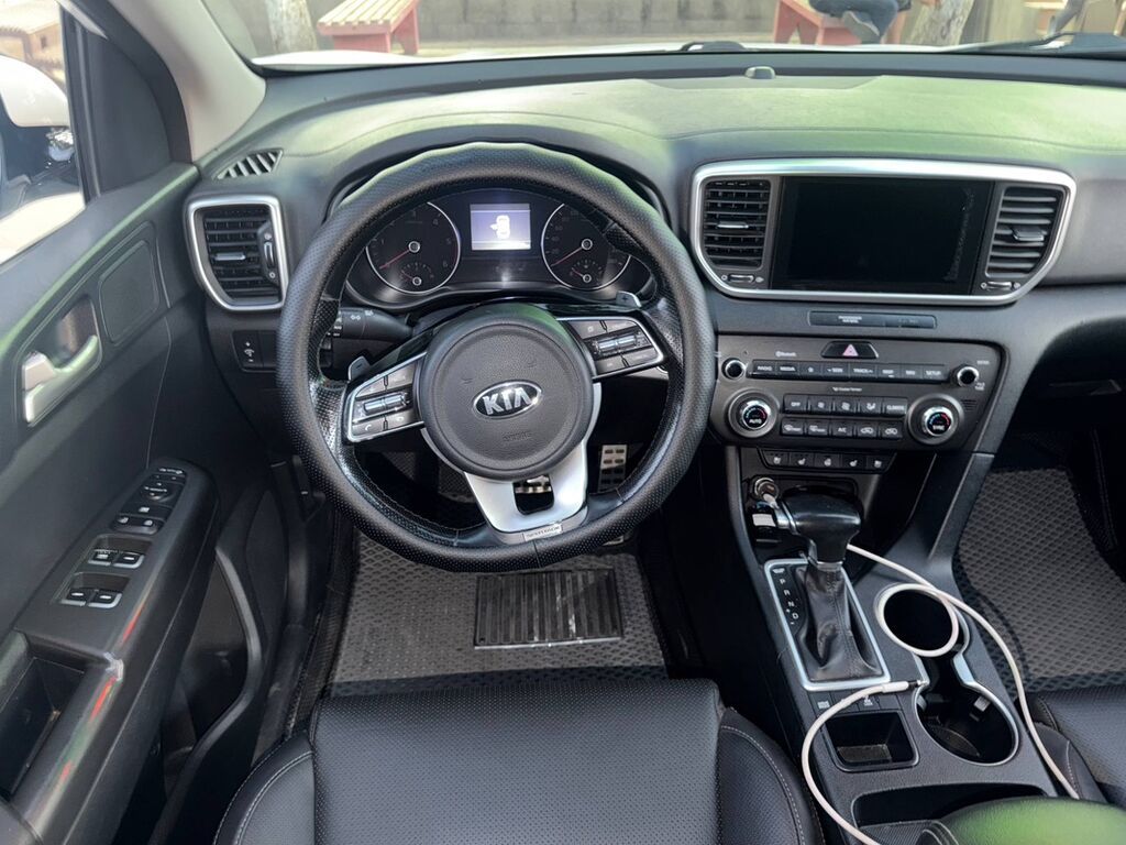 Kia Sportage: 2019 г., 2 л, Автомат, Дизель, Кроссовер: фото 5