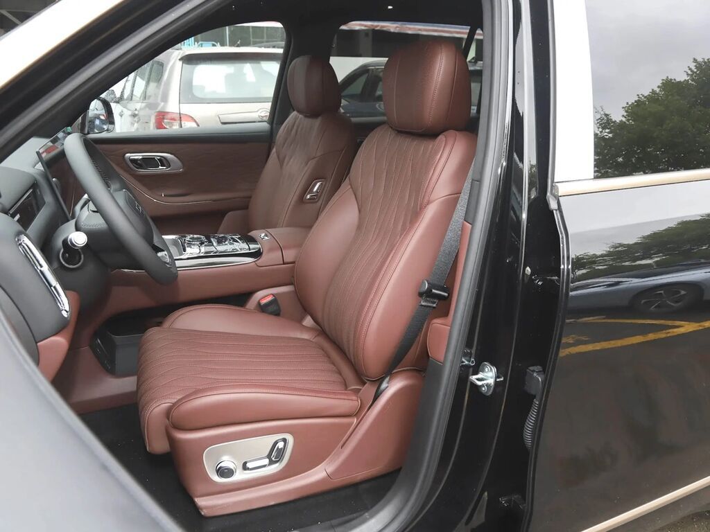 Geely Galaxy M9: 2026 г., 1.5 л, Автомат, Гибрид, Внедорожник: фото 4