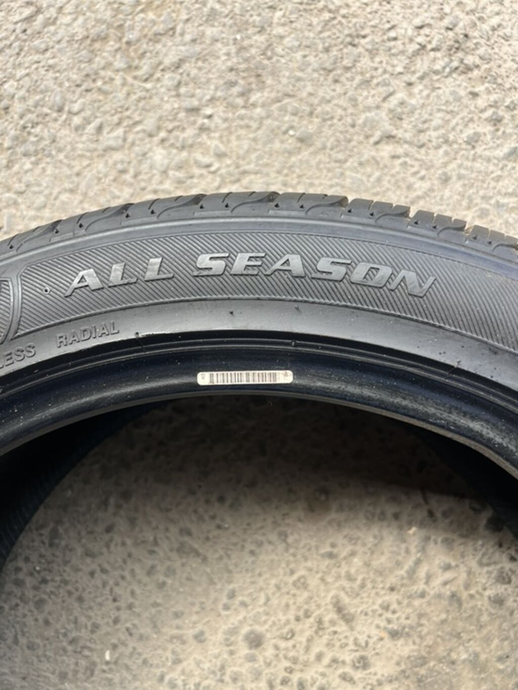 Пара автомобильных шин Bridgestone 235/45 R18 94V - Размер: 235/45: фото 5